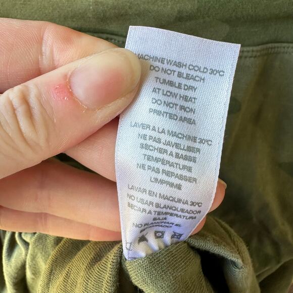 Sm NWOT Sundry Soleil Camo Mini Skirt USA Made Evereve Ruched Streetwear Army 00 - Picture 5 of 8